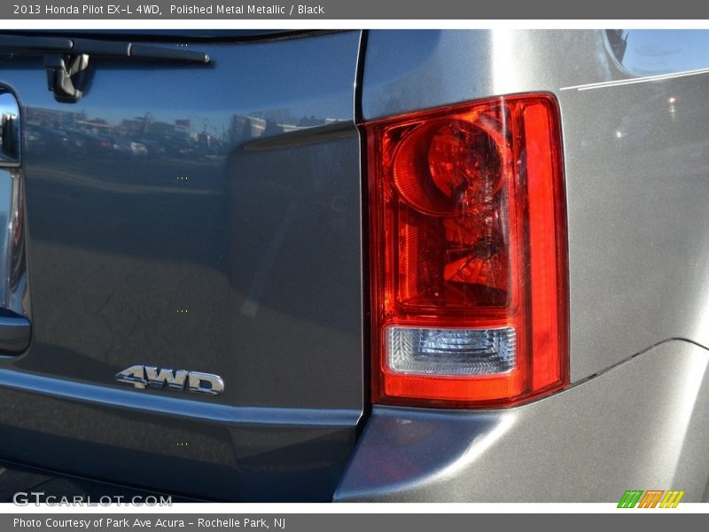 Polished Metal Metallic / Black 2013 Honda Pilot EX-L 4WD