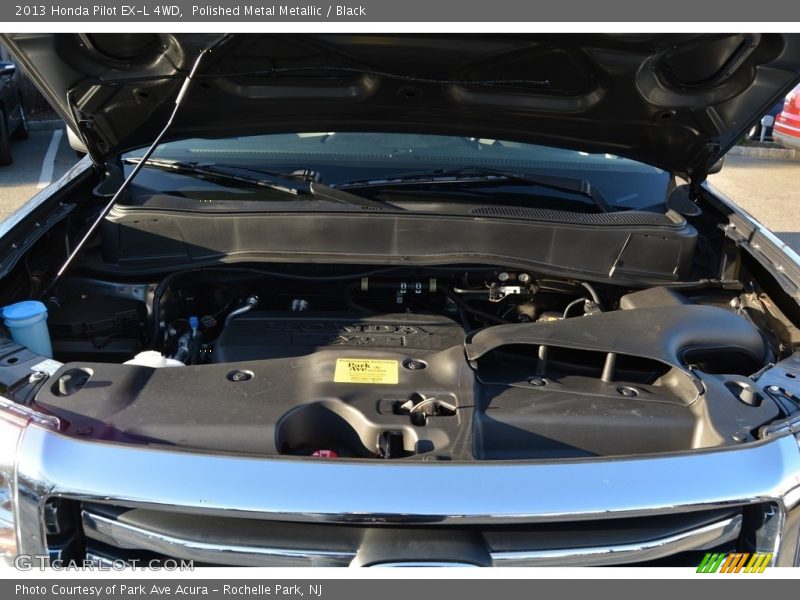 Polished Metal Metallic / Black 2013 Honda Pilot EX-L 4WD
