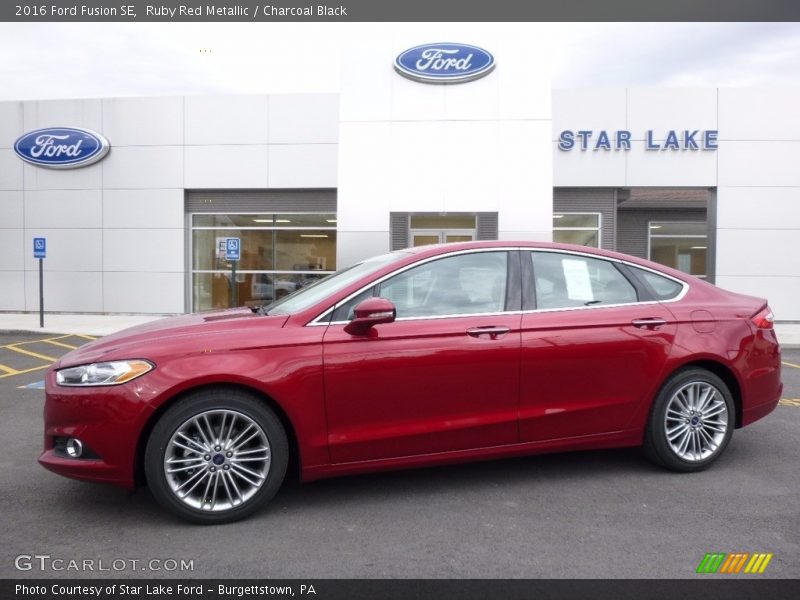 Ruby Red Metallic / Charcoal Black 2016 Ford Fusion SE