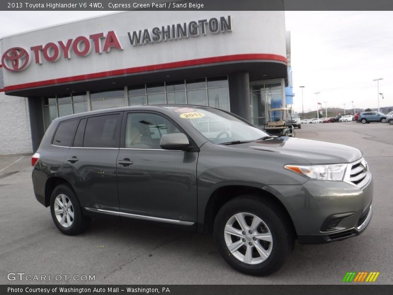 Cypress Green Pearl / Sand Beige 2013 Toyota Highlander V6 4WD