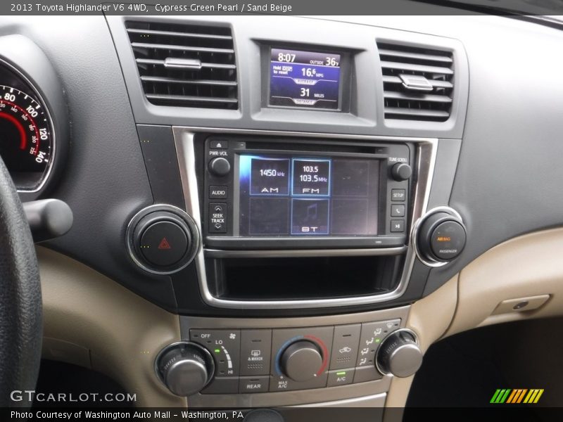 Cypress Green Pearl / Sand Beige 2013 Toyota Highlander V6 4WD
