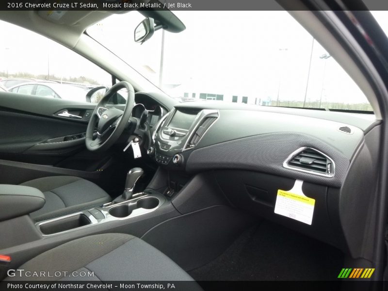 Mosaic Black Metallic / Jet Black 2016 Chevrolet Cruze LT Sedan