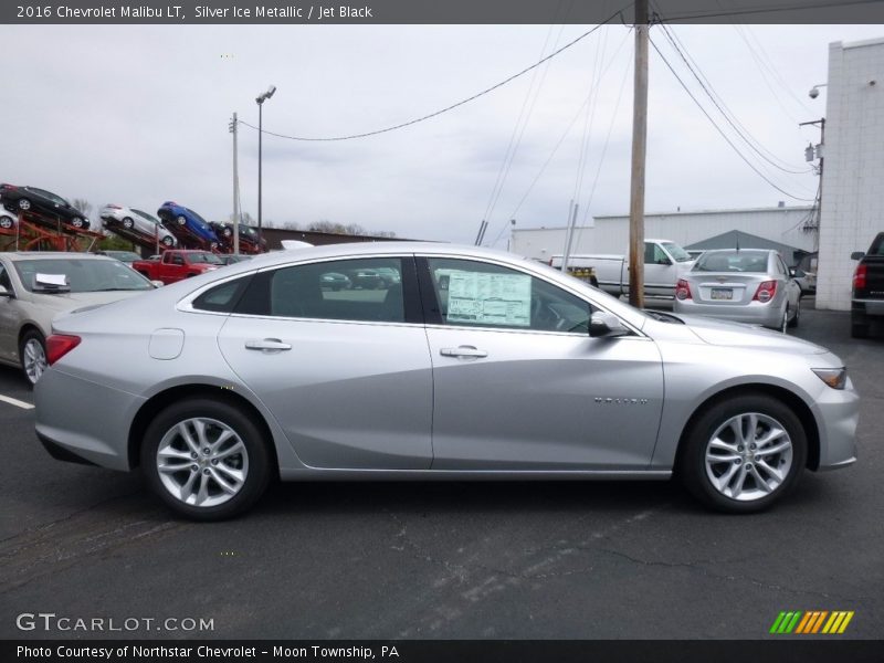 Silver Ice Metallic / Jet Black 2016 Chevrolet Malibu LT