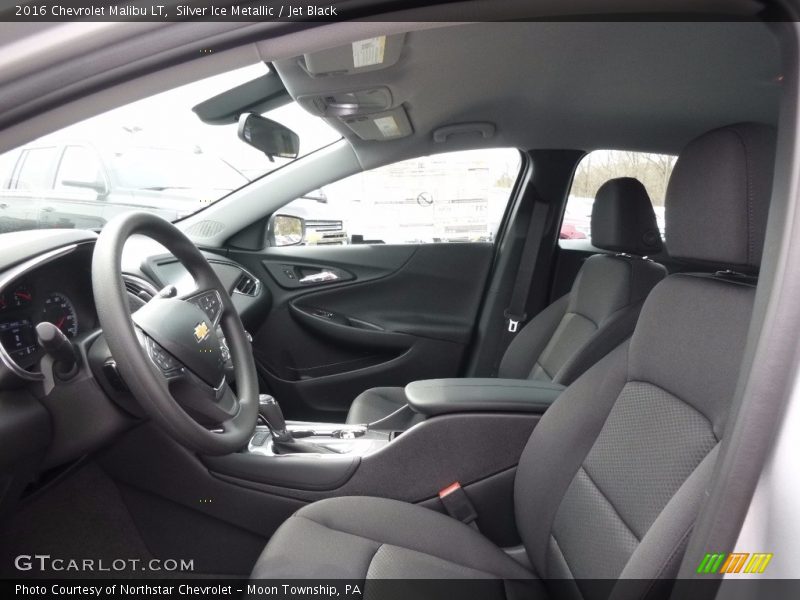 Silver Ice Metallic / Jet Black 2016 Chevrolet Malibu LT