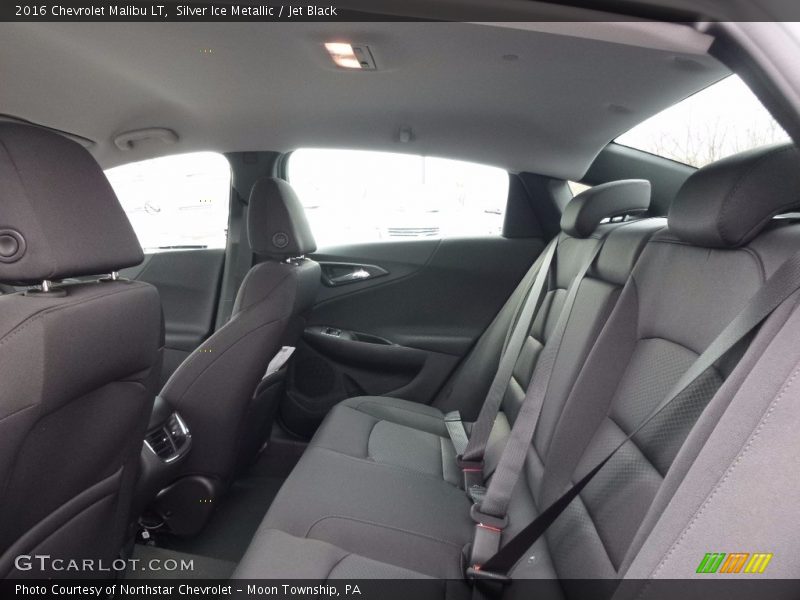 Silver Ice Metallic / Jet Black 2016 Chevrolet Malibu LT