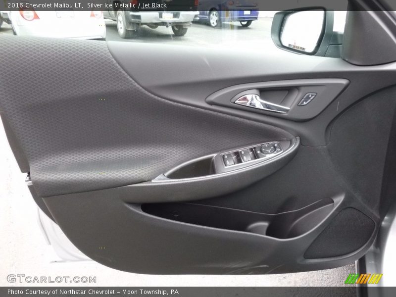 Silver Ice Metallic / Jet Black 2016 Chevrolet Malibu LT