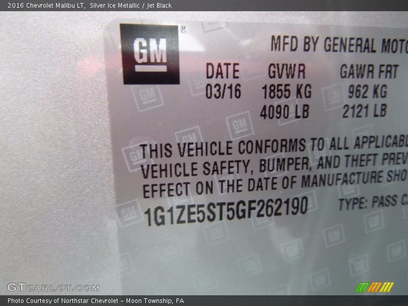 Silver Ice Metallic / Jet Black 2016 Chevrolet Malibu LT