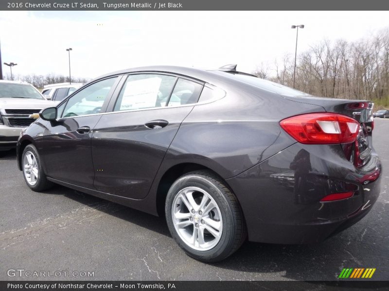 Tungsten Metallic / Jet Black 2016 Chevrolet Cruze LT Sedan