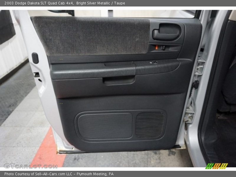 Bright Silver Metallic / Taupe 2003 Dodge Dakota SLT Quad Cab 4x4