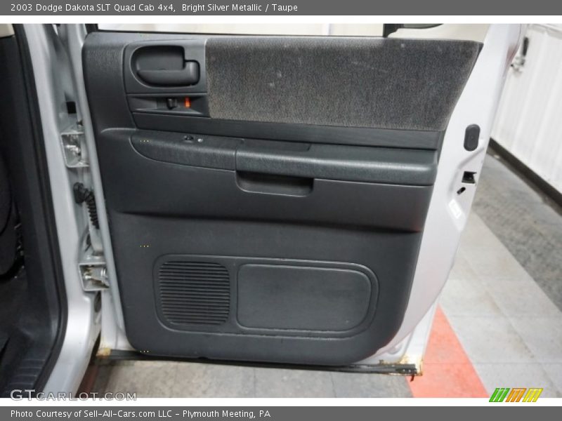 Bright Silver Metallic / Taupe 2003 Dodge Dakota SLT Quad Cab 4x4
