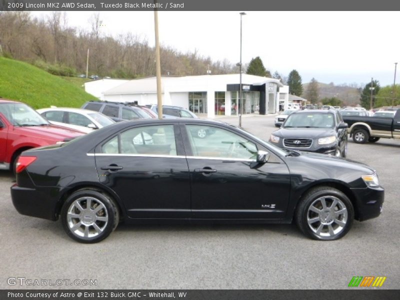 Tuxedo Black Metallic / Sand 2009 Lincoln MKZ AWD Sedan