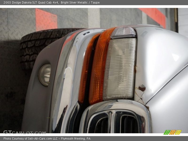 Bright Silver Metallic / Taupe 2003 Dodge Dakota SLT Quad Cab 4x4
