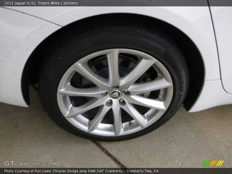 Polaris White / Jet/Ivory 2013 Jaguar XJ XJ