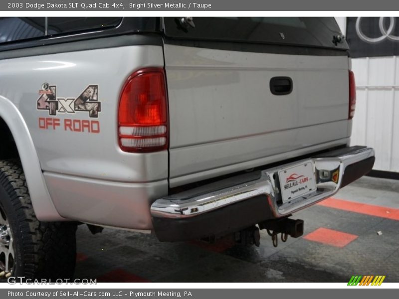 Bright Silver Metallic / Taupe 2003 Dodge Dakota SLT Quad Cab 4x4