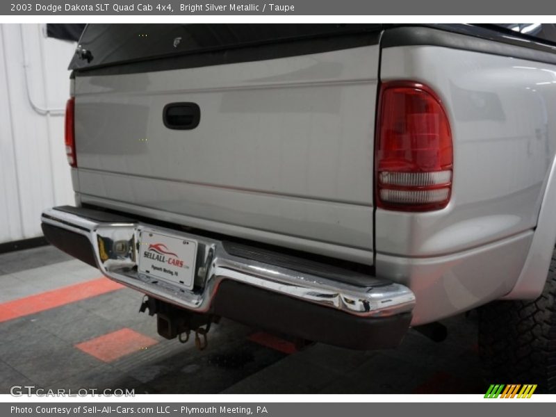 Bright Silver Metallic / Taupe 2003 Dodge Dakota SLT Quad Cab 4x4