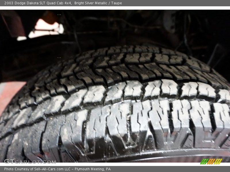 Bright Silver Metallic / Taupe 2003 Dodge Dakota SLT Quad Cab 4x4