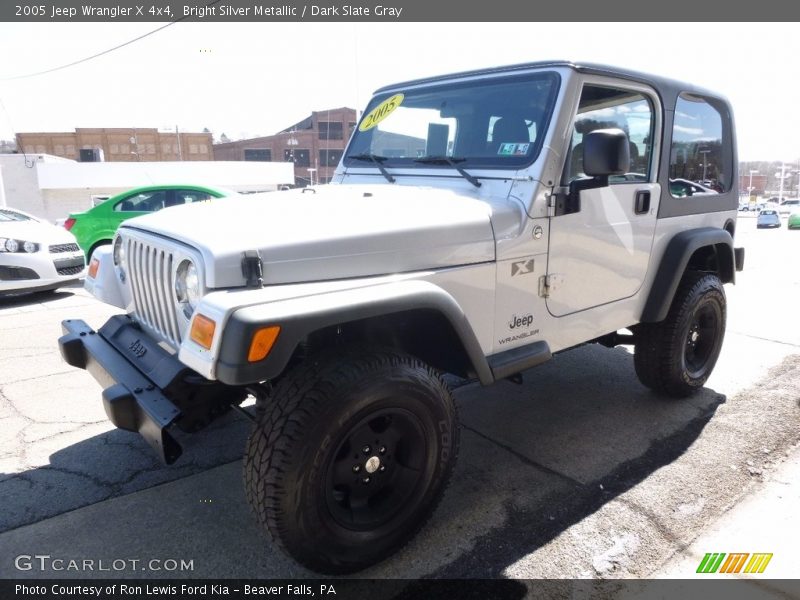 Bright Silver Metallic / Dark Slate Gray 2005 Jeep Wrangler X 4x4