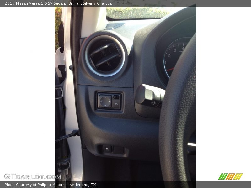 Brilliant Silver / Charcoal 2015 Nissan Versa 1.6 SV Sedan