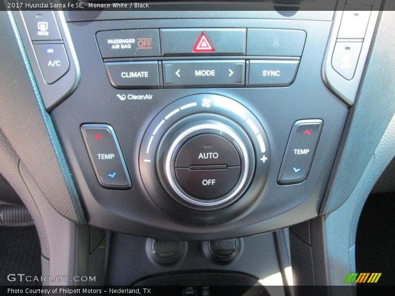 Monaco White / Black 2017 Hyundai Santa Fe SE