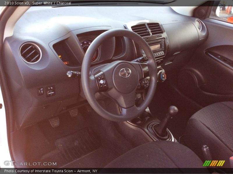 Super White / Charcoal 2010 Scion xD