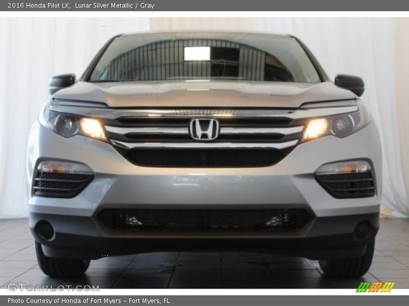 Lunar Silver Metallic / Gray 2016 Honda Pilot LX