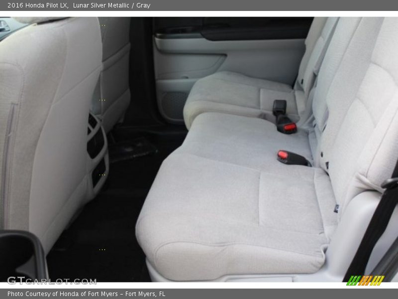 Lunar Silver Metallic / Gray 2016 Honda Pilot LX