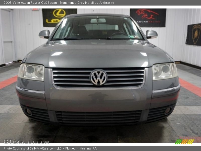 Stonehenge Grey Metallic / Anthracite 2005 Volkswagen Passat GLX Sedan