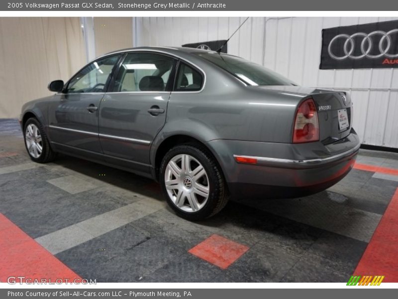Stonehenge Grey Metallic / Anthracite 2005 Volkswagen Passat GLX Sedan