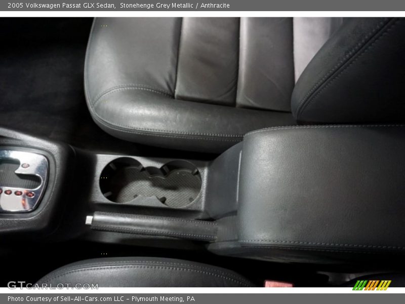 Stonehenge Grey Metallic / Anthracite 2005 Volkswagen Passat GLX Sedan