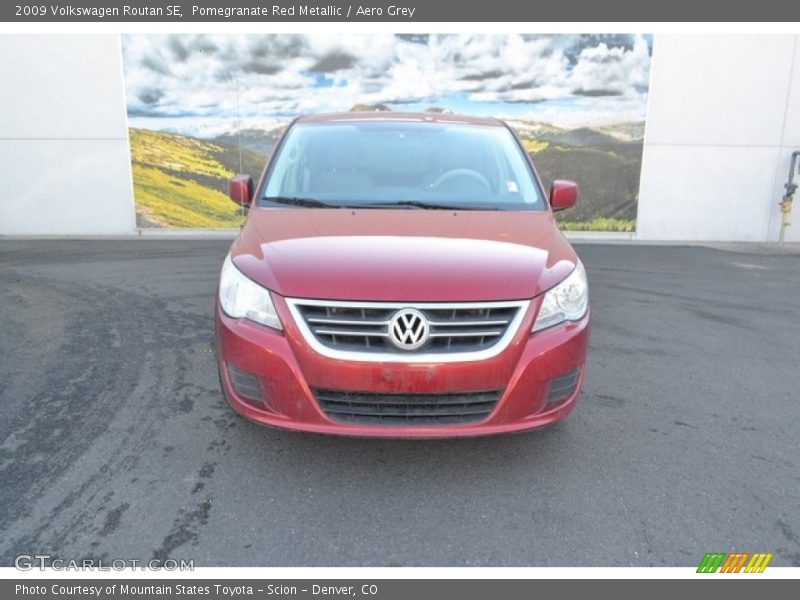 Pomegranate Red Metallic / Aero Grey 2009 Volkswagen Routan SE