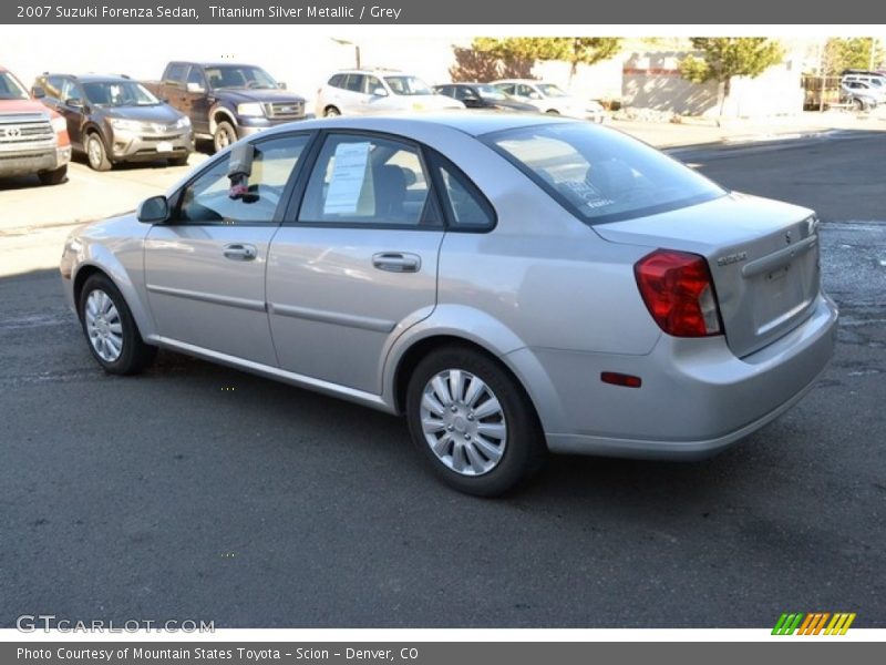 Titanium Silver Metallic / Grey 2007 Suzuki Forenza Sedan