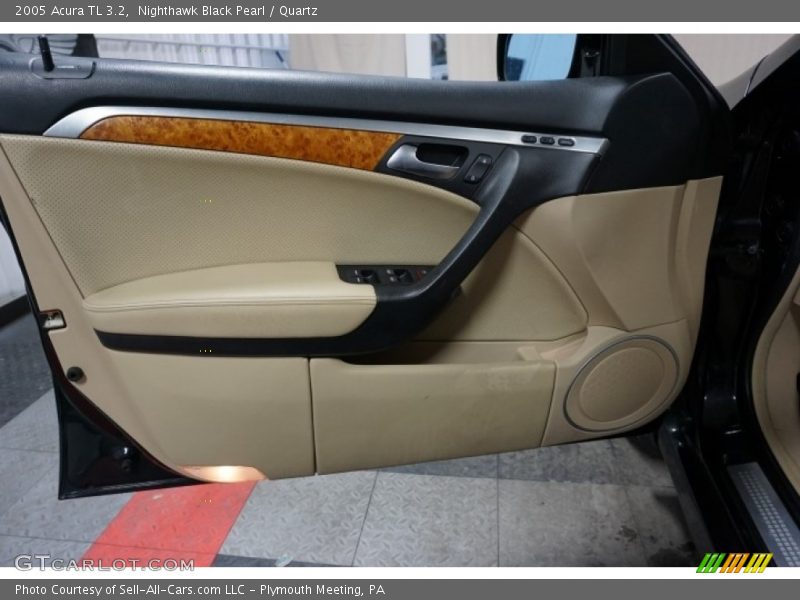 Nighthawk Black Pearl / Quartz 2005 Acura TL 3.2