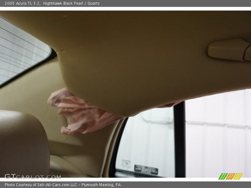 Nighthawk Black Pearl / Quartz 2005 Acura TL 3.2