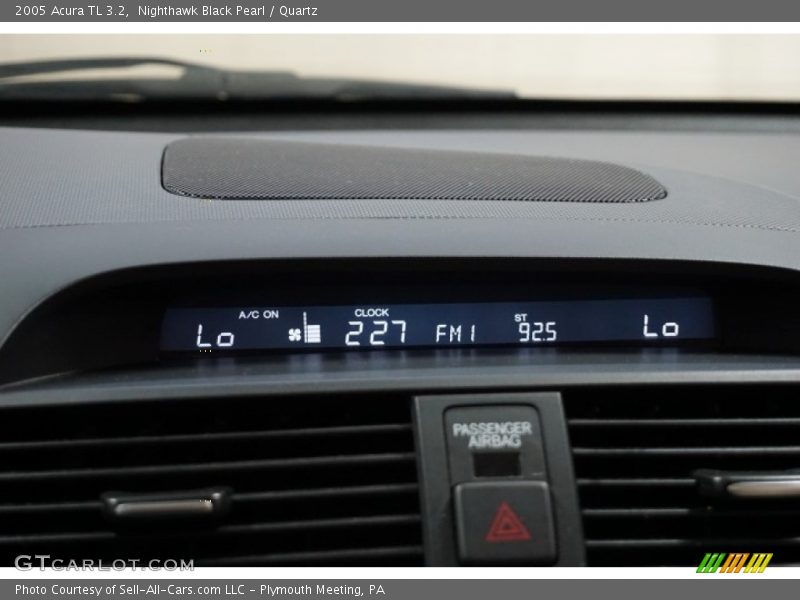 Nighthawk Black Pearl / Quartz 2005 Acura TL 3.2