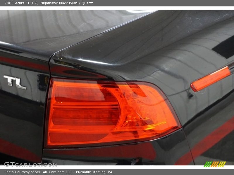 Nighthawk Black Pearl / Quartz 2005 Acura TL 3.2