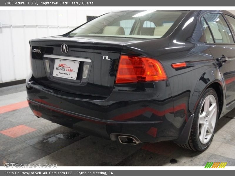 Nighthawk Black Pearl / Quartz 2005 Acura TL 3.2