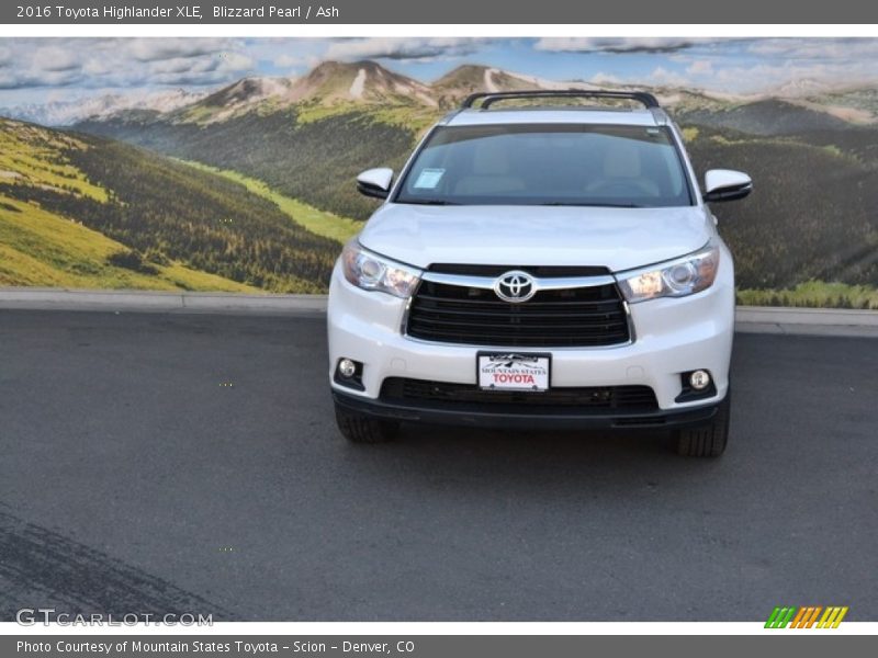 Blizzard Pearl / Ash 2016 Toyota Highlander XLE