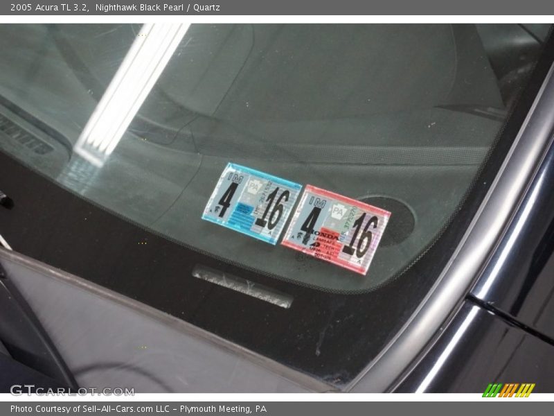 Nighthawk Black Pearl / Quartz 2005 Acura TL 3.2