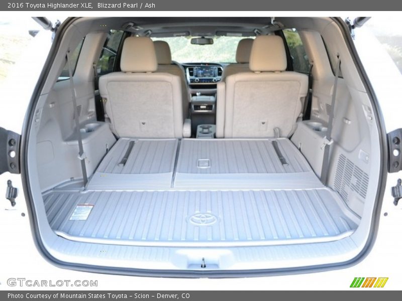 Blizzard Pearl / Ash 2016 Toyota Highlander XLE