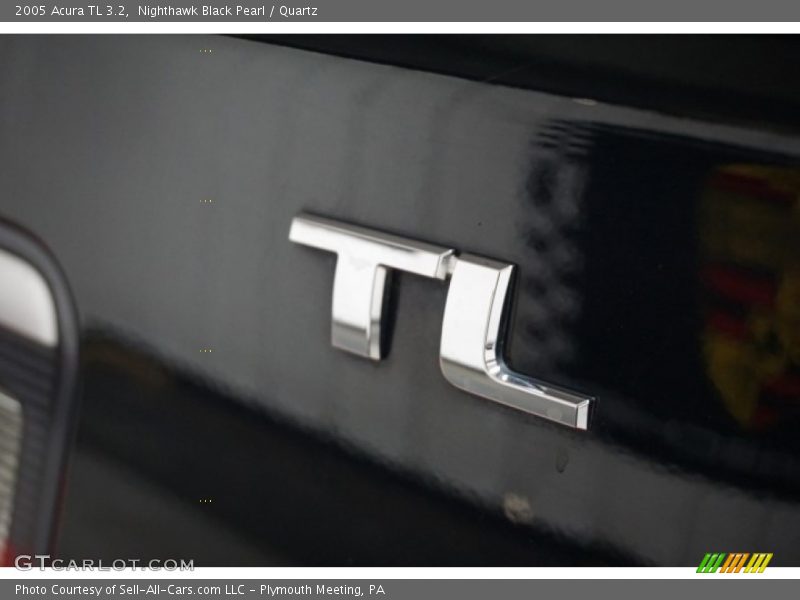 Nighthawk Black Pearl / Quartz 2005 Acura TL 3.2