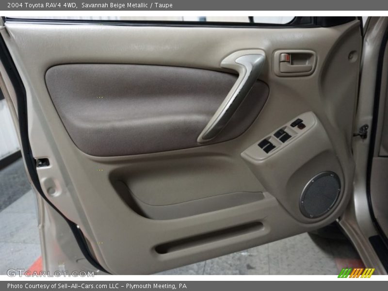 Savannah Beige Metallic / Taupe 2004 Toyota RAV4 4WD
