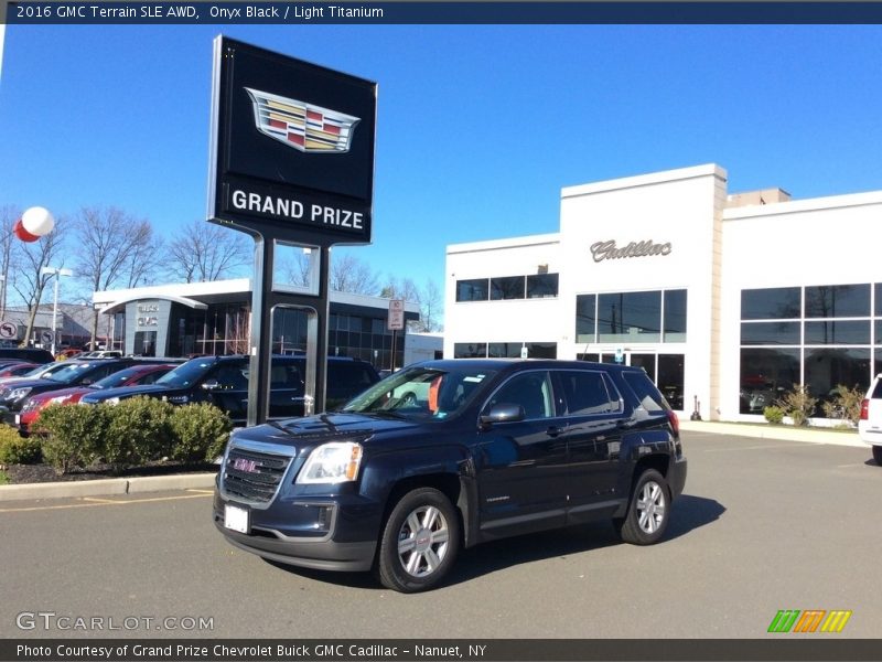 Onyx Black / Light Titanium 2016 GMC Terrain SLE AWD