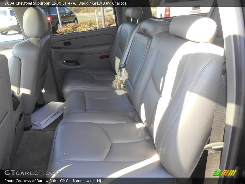 Black / Gray/Dark Charcoal 2004 Chevrolet Suburban 1500 LT 4x4