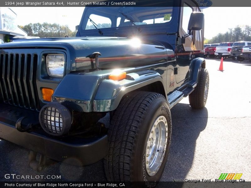 Hunter Green Metallic / Green/Saddle 1994 Jeep Wrangler Sahara 4x4