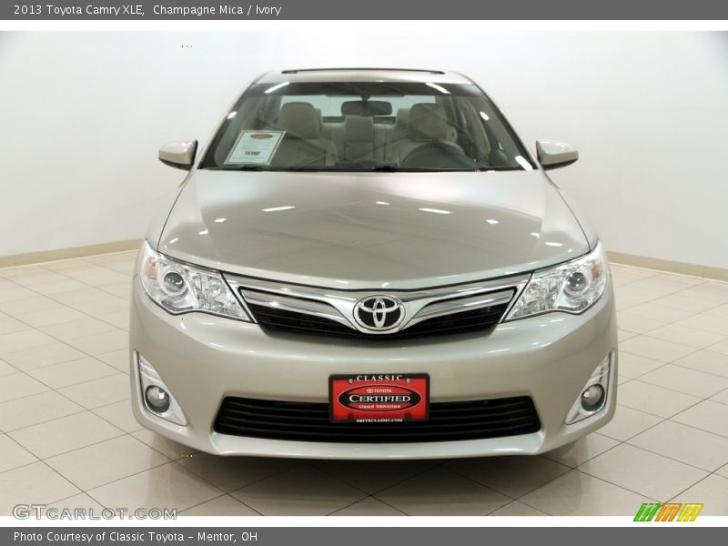 Champagne Mica / Ivory 2013 Toyota Camry XLE
