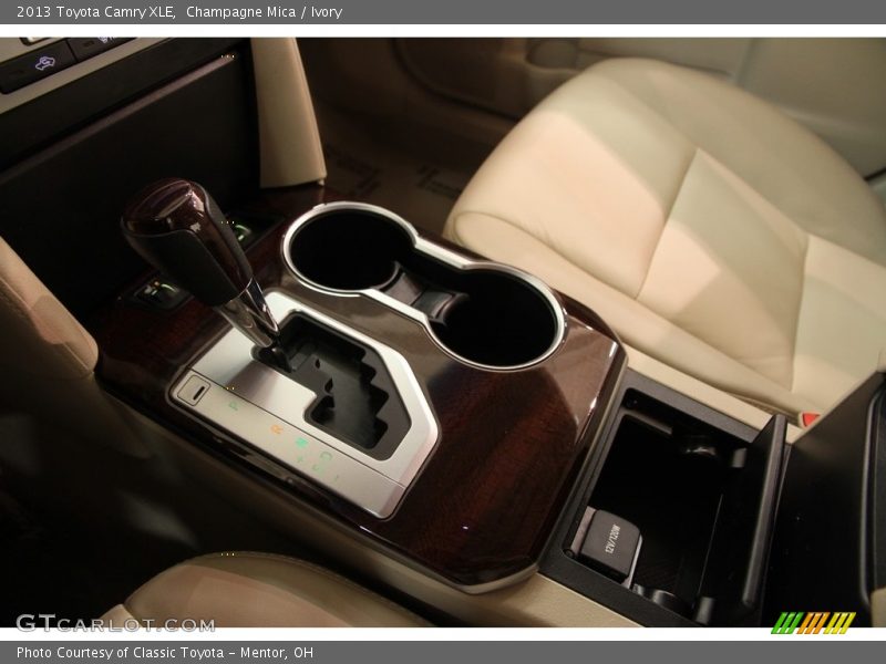 Champagne Mica / Ivory 2013 Toyota Camry XLE