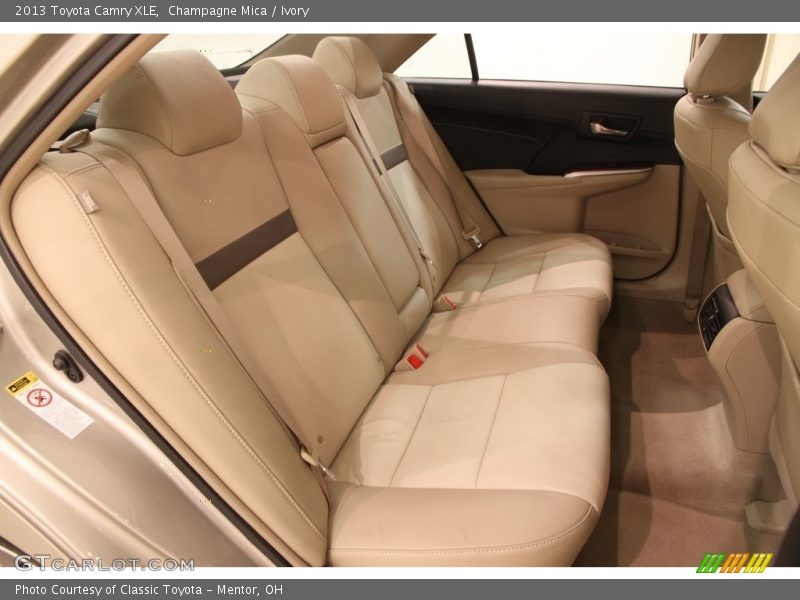 Champagne Mica / Ivory 2013 Toyota Camry XLE