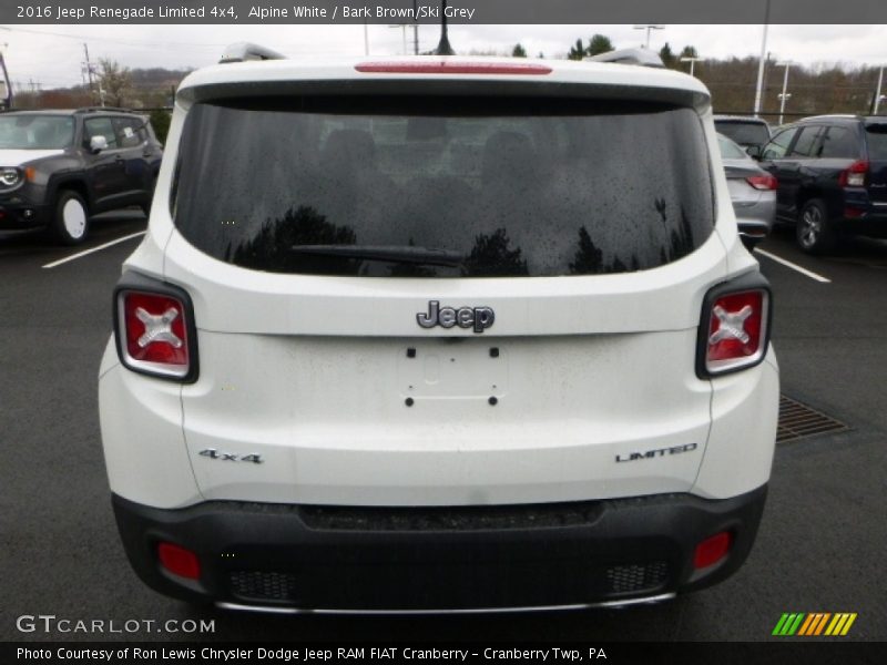 Alpine White / Bark Brown/Ski Grey 2016 Jeep Renegade Limited 4x4