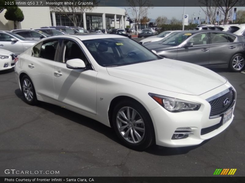 Moonlight White / Graphite 2015 Infiniti Q50 3.7