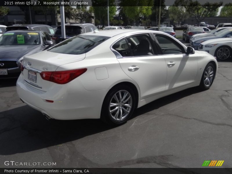 Moonlight White / Graphite 2015 Infiniti Q50 3.7